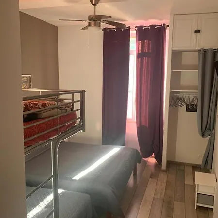 La Re'belle Bed & Breakfast *